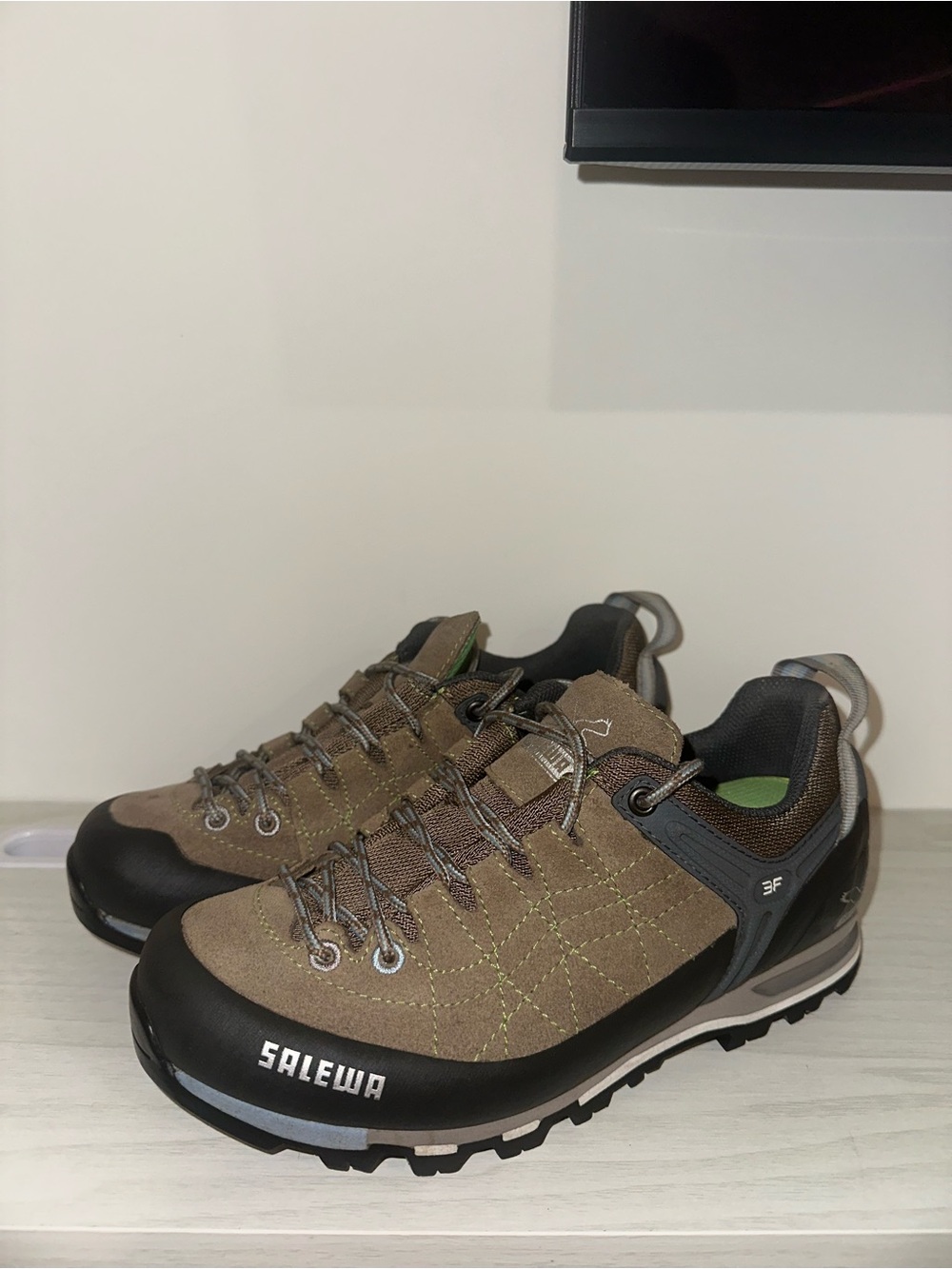 Salewa Women's Mountain Trainer Pelle (Leather) Hiking Shoes